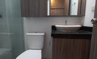 apartamento en arriendo en conjunto residencial eco santa cruz piso 6. Cod A14101