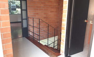 casa en arriendo en suramérica. Cod A27062