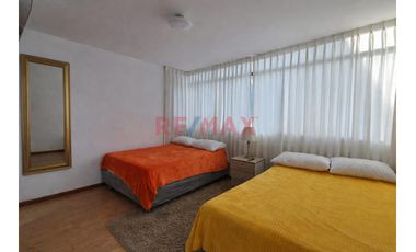 Venta De Casa De 4 Pisos En Huanchaco