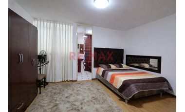 Venta De Casa De 4 Pisos En Huanchaco