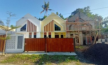 Jual Rumah Konsep Scandinavian Type 36/79 m2 Legalitas Ready Lokasi di Manisrenggo Klaten.