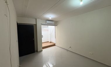 apartaestudio en arriendo en san vicente. Cod A3590