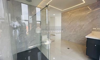 casa en venta en via autopista internacional. Cod V103074