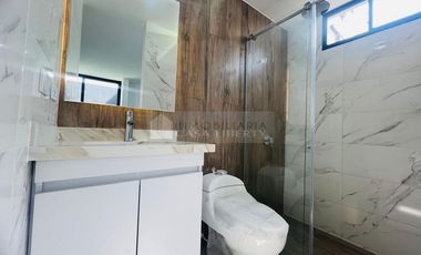 casa en venta en via autopista internacional. Cod V103074