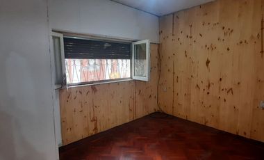 VENTA PH 3 AMBIENTES SARANDI CON QUINCHO