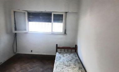 VENTA PH 3 AMBIENTES SARANDI CON QUINCHO