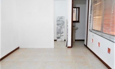 PR11957 SE ARRIENDA CASA EN SECTOR CUMBRES - ENVIGADO