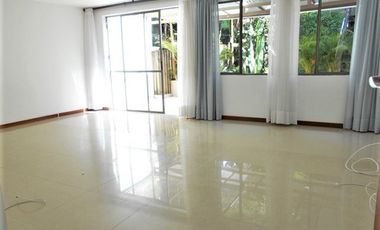 PR11957 SE ARRIENDA CASA EN SECTOR CUMBRES - ENVIGADO