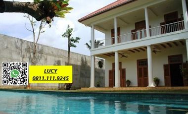 Rumah Idaman Plus Pool di Mampang Prapatan Jakarta Selatan, 6274-LR 0811111----