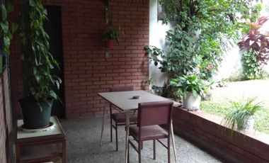 CASA 4 AMBIENTES AMPLIOS