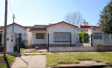 Chalet en venta en Burzaco Oeste