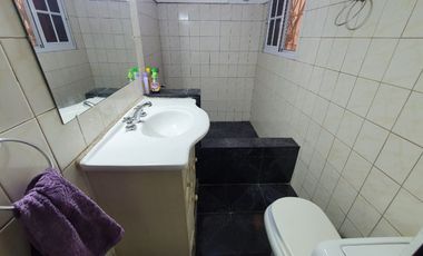 Departamento Tipo Casa en venta en Lanus Este