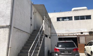 PARA INVERSIONISTA: 2 niveles PB locales , cerca del centro de Texcoco.