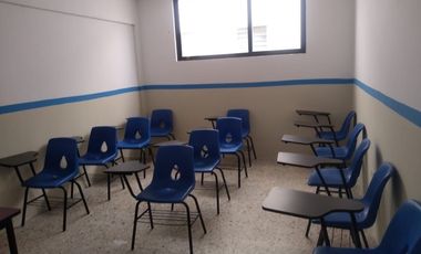 PARA INVERSIONISTA: 2 niveles PB locales , cerca del centro de Texcoco.