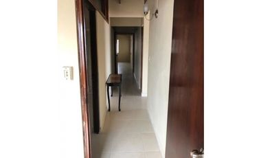 SE VENDE AMPLIA CASA EN EL DORADO AM