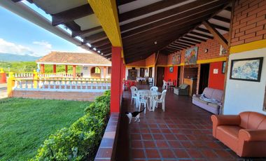 CASA CAMPESTRE EN ARRIENDO EN NEIRA