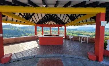 CASA CAMPESTRE EN ARRIENDO EN NEIRA