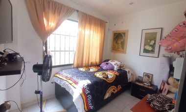 CASA EN VENTA BARRIO LA CASTELLANA|1347