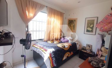 CASA EN VENTA BARRIO LA CASTELLANA|1347