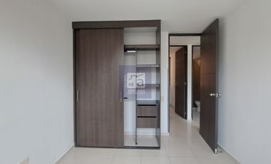 COD. 4872 - SE ARRIENDA APARTAMENTO - BARRIO: RESERVA LA LOMA