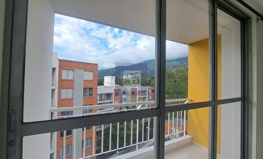 COD. 4872 - SE ARRIENDA APARTAMENTO - BARRIO: RESERVA LA LOMA