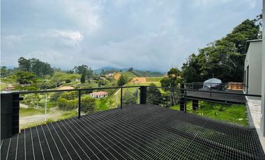 Finca en venta El carmen de viboral Sector Quirama SE ENTREGA RENTANDO