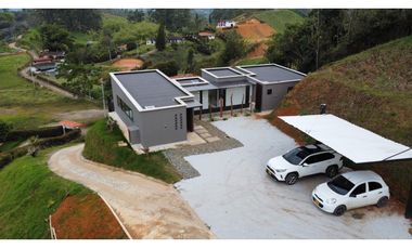 Finca en venta El carmen de viboral Sector Quirama SE ENTREGA RENTANDO
