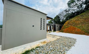 Finca en venta El carmen de viboral Sector Quirama SE ENTREGA RENTANDO