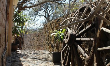 Quinta amueblada en venta, ideal para negocio