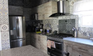 Quinta amueblada en venta, ideal para negocio