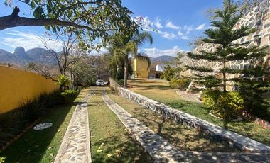 Quinta amueblada en venta, ideal para negocio