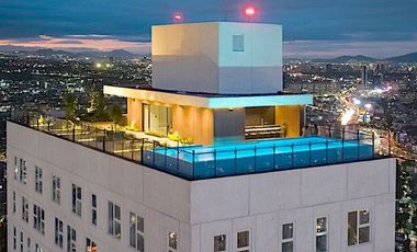 Condominio con gran terraza de 93 m2 techo alto, con amenidades: cine, alberca c