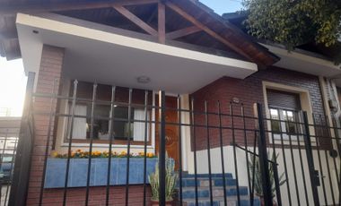 Casa 2 Dor. mas Dpto en Centro de V.Carlos Paz