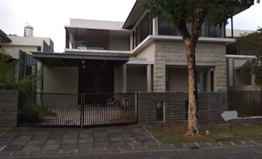 Rumah di Graha Natura - Intiland Surabaya Barat Modern Minimalis Mewah