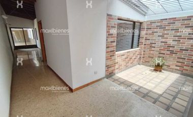comercial (casa para comercio) en arriendo en la castellana. Cod A67792