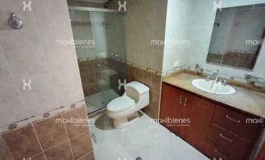 comercial (casa para comercio) en arriendo en la castellana. Cod A67792