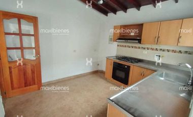 comercial (casa para comercio) en arriendo en la castellana. Cod A67792