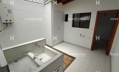 comercial (casa para comercio) en arriendo en la castellana. Cod A67792