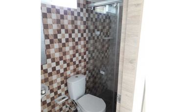 Vendo Edificio comercial  con Apartamentos y locales Cantarana