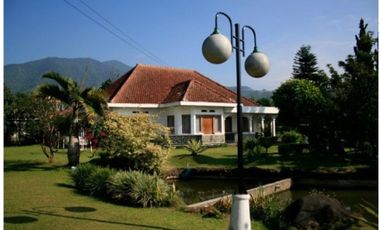 Villa Strategis Fasilitas Lengkap dan Terawat di Cipanas Cianjur