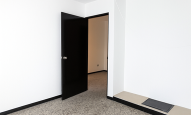 casa-local en arriendo/venta en manga. Cod A92993
