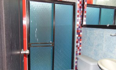 casa-local en arriendo/venta en manga. Cod A92993