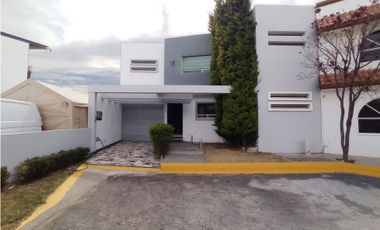 Se vende casa en fraccionamiento La Moraleja en Pachuca, Hidalgo.