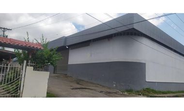 Galera en esquina ubicada en Llano Bonito (AA)