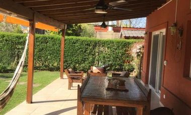 Casa en alquiler temporal en Los Tacos