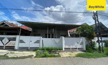 Jual atau Sewa Rumah di Simpang Darmo Permai Selatan, Surabaya