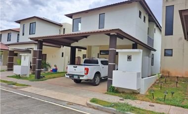 ALQUILER DE CASA EN COSTA VERDE CHORRERA