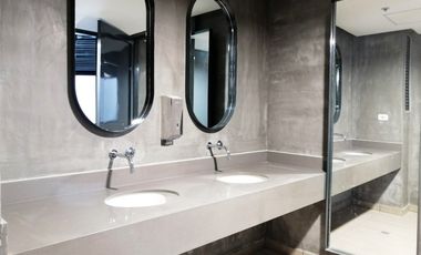 PR15032 Arriendo de oficina sector Envigado, La Intermedia