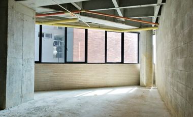 PR15032 Arriendo de oficina sector Envigado, La Intermedia