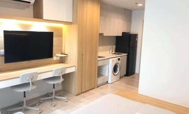 Studio Condo for sale at Life One Wireless